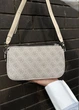 Женская сумка Guess 136 кросс-боди бледно-розовая - изображение 6