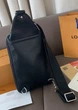 Чоловіча нагрудна сумка LV020 Louis Vuitton Avenue M30863 чорна - зображення 3