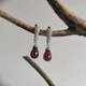 Серебряные серьги с искусственным гранатом nano 6.583ct, фианитами (60002452) - изображение 2