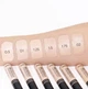 Консилер The Saem Cover Perfection Tip Concealer для маскировки недостатков кожи 1.25 light beige 6.5 г - изображение 2