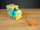 Музичний паровозик 95606 "WToys", 2 кольори, ОЗВУЧУВАННЯ УКРАЇНСЬКОЮ МОВОЮ, казки, пісні, скоромовки, загадки, світло, пальчикові - зображення 1