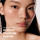 Зволожуючий хайлайтер-молочко для обличчя і тіла Rhode Highlight Milk Multipurpose Luminizer (01 Pearly Pink) 65 ml - зображення 3