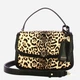 Torebka crossbody damska mini Guess HWLG9734210-LEO Lampartowa (800070360378) - obraz 3