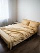 Комплект постільної білизни Cozy з рюшами золотий (Сімейний 1) 150*200 см 2 шт, простирадло без резинки 200*240 см - изображение 2