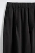 Штани чоловічі COS cotton cropped barrel-leg trousers 1325359001 M Чорний - изображение 5