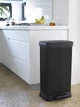 Контейнер для мусора с педалью Curver Deco bin 50 л (02162-01) Черный - изображение 8