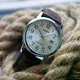 Мужские часы Casio MTP-V002L-7B2 белые 30 м - изображение 4