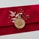 Конверт оксамитовий під гроші розмір 16,6 х 8 см на магнітній застібці з печаткою та сухоцвітами яскраво-червоного кольору - изображение 7