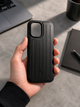 Металлический чехол Rimova для iPhone 14 Pro 6.1 защита камеры черный - изображение 8