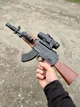 Страйкбольний Автомат Калашнікова на акумуляторі АК-47 з Лазером та Компенсатором на кульках 6 мм Довжина 70 см, коричневий - зображення 3