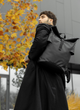 Городской водоотталкивающий городской рюкзак-ролтоп Sambag RollTop из экокожи Черный - изображение 2