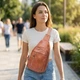 Интересная слинг сумка для женщин из экокожи Vintage 22749 рыжая - изображение 2