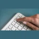 Комплект клавіатура та мишка Logitech MK950 Bluetooth/Wireles UA Off-White (920-012491) - изображение 9