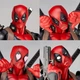 Подвижная фигурка DeadPool 15 см с аксессуарами, коллекционная фигурка Marvel - изображение 4