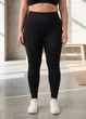 Женские лосины пуш ап батал с высокой посадкой однотонные Plus Size черные 4XL (A70204K) - изображение 1