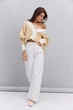 Вязаный женский кардиган oversize молочный с желтым узором «елочка» Arjen 102287, размер универсальный, код цвета 111834 - изображение 3