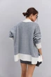 Вязаный женский кардиган oversize молочный с синим узором «елочка» Arjen 102287, размер универсальный, код цвета 111841 - изображение 3