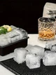 Силиконовая форма для замораживания льда большая кубики VMHouse многоразовые мягкие формочки 2 шт молд для шоколада желе конфет 6 кубиков по 5х5 см черный (0151-0121) - изображение 7