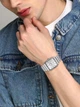 Мужские часы Casio MTP-B185D-7A белые 50 м - изображение 3