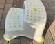 Підставка-стілець BBC DOUBLE STEP STOOL W/GREEN,двоступенева дитяча підставка,дозволяє дитині легше долати висоту,наявність ручок з боків - зображення 2