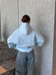 Женское худи из хлопка с вышивкой и манжетами из рибаны 42-48 голубой - изображение 3