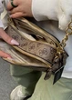 Женская сумка 00832 Guess кросс-боди бежевая - изображение 8