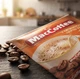 Кофе MacCoffee Айриш Помимо 3в1 растворимый кофейный напиток ароматный кофе со сливочным вкусом сахаром и сливками порционный 18 г 20 шт упаковка 360 г - изображение 5