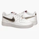 Кросівки жіночі Nike Air Force 1 Lv8 (Gs) 38.5 Білий DH9595-001 - зображення 1