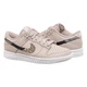 Кроссовки женские Nike Dunk Low Se 37.5 Бежевий DD7099-200 - изображение 6
