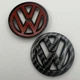 Наклейка накладка на штаный знак руль подушку безопасности VW Volkswagen Фольксваген черный карбон 50 мм - изображение 1