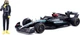 Model samochodu z figurką Bburago Mercedes-AMG Petronas F1 W15 2024 1:24 18-28069 (4893993280698) - obraz 2