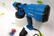 Фарбопульт Makita AH550L 650 Вт електричний краскопульт розпилювач фарби 220 В з вбудованим компресором баком 800 мл продуктивністю 550 мл хв трьома соплами 2 2.5 3 мм регулюванням подачі матеріалу ширини факела в’язкість 60 DIN для фарбування - зображення 8