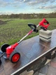Газонокосарка акумуляторна BOSCH EASY 23-045 24 В 6 А·год з колесами тример для трави 800 Вт електрокоса 8000 об хв садова косарка телескопічна 92-122 см ніж бездротовий інструмент для газону бур'янів саду дачі з 2 АКБ диском ножами - зображення 4