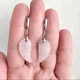 Сережки Hand Made з підвісками з рожевого кварцу у формі крила - зображення 2