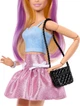 Лялька Барбі Делюкс Стиль у металево-рожевій спідниці та куртці Barbie Deluxe Style Metallic Pink Barbiecore Skirt and Jacket (JNC61) (JNC61) - изображение 6