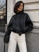 Куртка женская Lady Yep 30505 из экокожи оверсайз бомбер со скрытым ремнем S черная - изображение 7