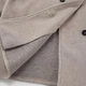 Женское короткое пальто-жакет oversize, двубортное бежевого цвета S - изображение 2