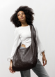 Велика жіноча плетена сумка-хобо Sambag HOBO WEAVE для ноутбука 15" з екошкіри Шоколадна - зображення 11