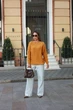 Свитер женский базовый оранжевого цвета 39417 One Size - изображение 5