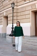 Свитер женский базовый изумрудного цвета 39418 One Size - изображение 4