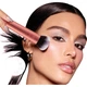 Професійний пензель для тонального крему Real Techniques Base Makeup Series - изображение 2