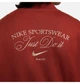 Бомбер чоловічий Nike Nsw Trend Varsity Jkt Flc Red M Червоний HF0676-832 - зображення 6