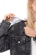 Жіноча джинсова куртка з капюшоном NoBrand L Темно-сірий (p-20917-252152) - зображення 5