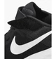 Кросівки підліткові Nike Revolution 6 Nn (Psv 33 Чорно-білий DD1095-003 - зображення 2