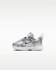 Кросівки дитячі Nike V5 Rnr 19.5 Сріблястий HQ6413-100 - зображення 1