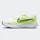 Кросівки дитячі Nike Cosmic Runner Gs 38.5 HM4402-106 - зображення 1
