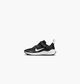 Кросівки підліткові Nike Revolution 7 28 Чорний FB7690-003 - зображення 1