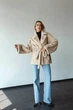 Женская зимняя двусторонняя шуба UF-Fashion N88V 52 бежевый - изображение 1