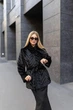 Женская зимняя шуба UF-Fashion Ш-304 52 черный - изображение 4