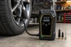 Пусковий пристрій K5 4000A Автомобільний Jump Starter 12V з компресором 150 PSI, Power Bank 16000 мАч та LED-ліхтарем - изображение 3